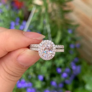 Newshe 925 Sterling Silver Wedding Rings Set for Women Simulated Diamond 3.2Ct Halo Oval Cut Cubic Zircon Engagement Ring