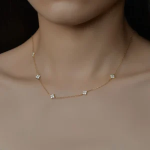 KNOBSPIN Four-Leaf Clover Moissanite Necklaces for Women 2mm D VVS1 GRA Certified Lab Moissanite s925 Sterling Silver Necklace